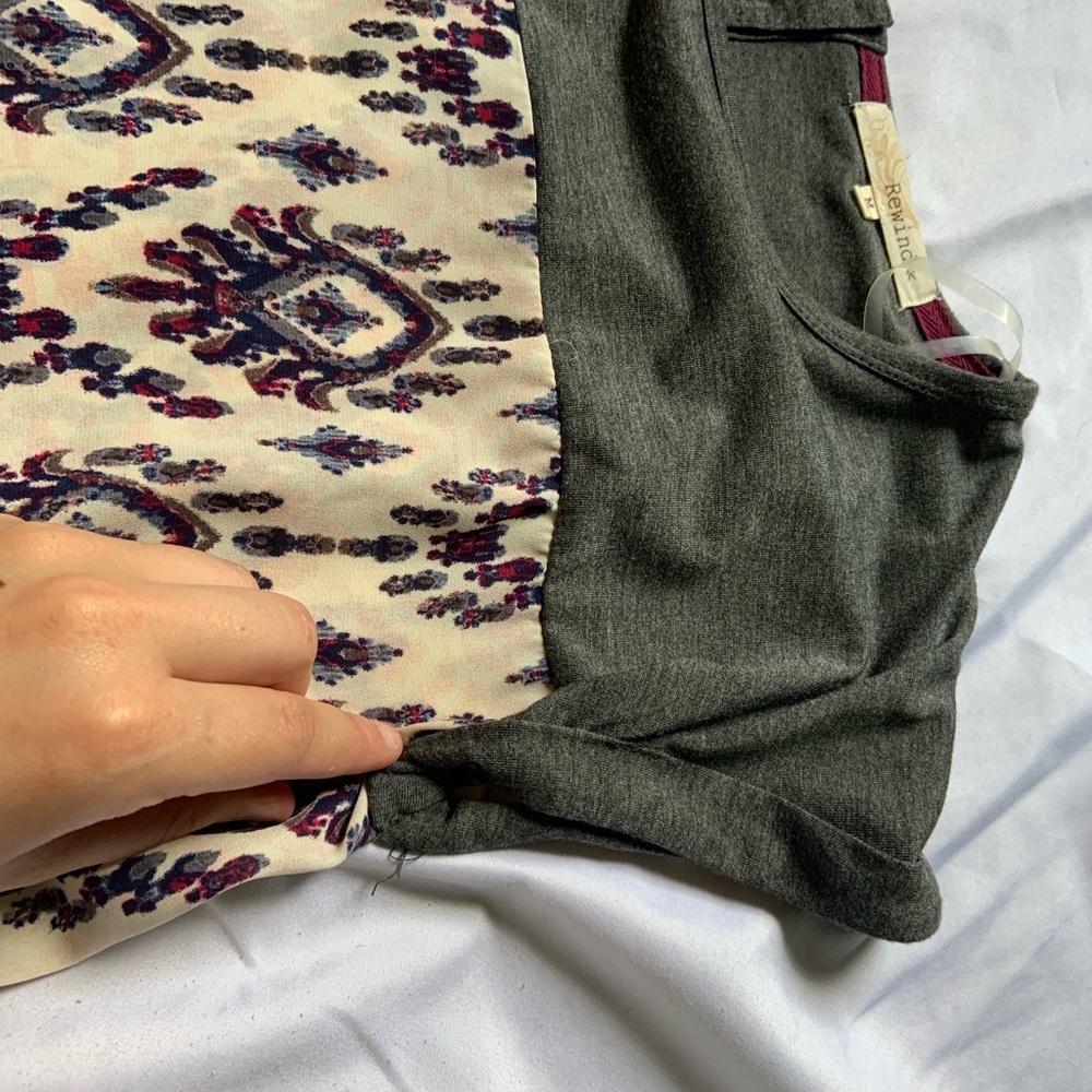 Patterned shirt - Picture 2 of 5